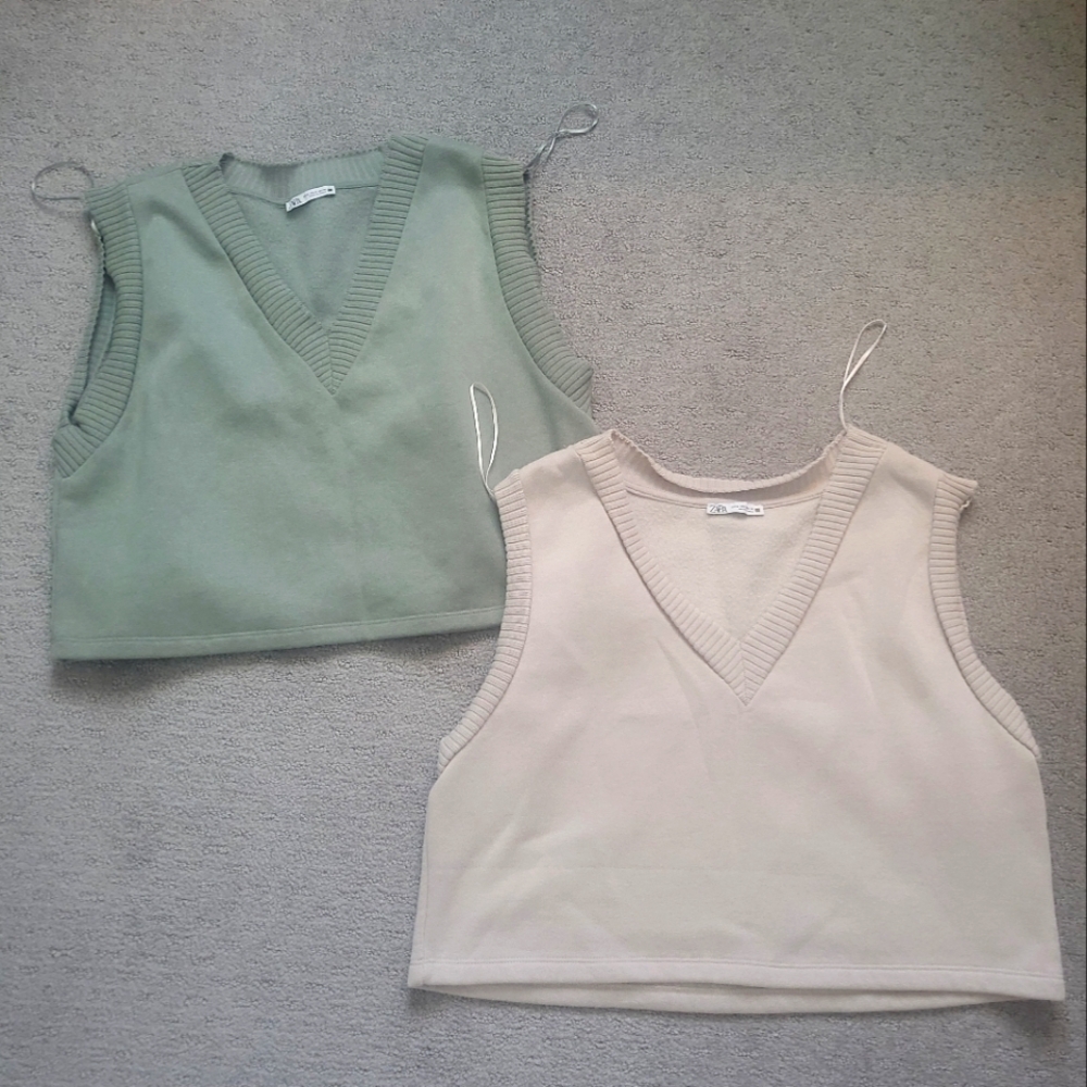 Zara V-Neck Vest - Sage Green and Cream